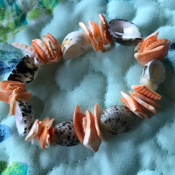 Set of Three Shell Bracelets - Picture 2 of 3
